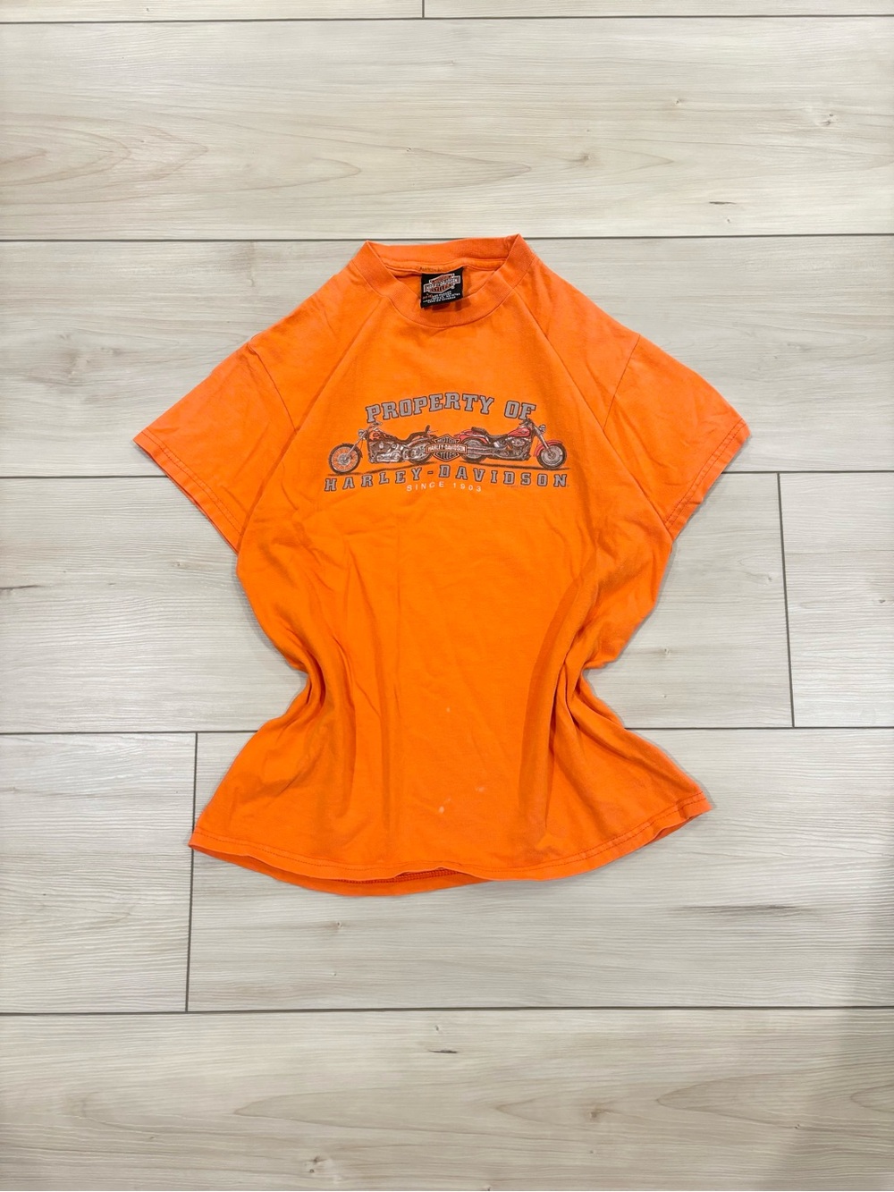 Vintage 90s Harley-Davidson Bright Orange Motorcycle Graphic Baby Tee Cropped - Picture 2 of 5